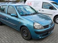 Gebraucht Renault Clio II 75 PS (55 kW) 2003 Grün Kleinwagen