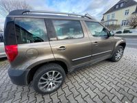 gebraucht Skoda Yeti Adventure 4x4*TÜV NEU *1-HAND*2.0-DIESEL