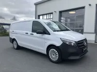 Gebraucht Mercedes Vito 163 PS (119 kW) 2024 Arktikweiß Van