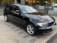Gebraucht BMW 118 143 PS (105 kW) 2010 Schwarz Kleinwagen