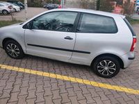 Używany VW Polo 63 KM (46 kW) 2003 Srebrny Hatchback