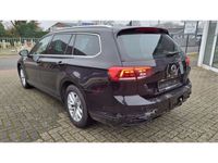 Gebraucht VW Passat 150 PS (110 kW) 2023 Schwarz Kombi