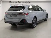 Neu BMW 530e M Sport 299 PS (219 kW) 2026 Grau Kombi