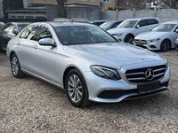 Gebraucht Mercedes E220 194 PS (142 kW) 2019 Silber Limousine