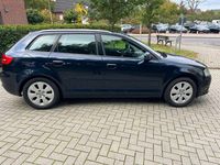 Gebraucht Audi A3 Attraction 105 PS (77 kW) 2010 Blau Limousine