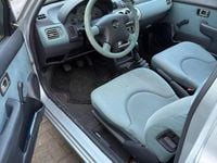Gebraucht Nissan Micra 60 PS (44 kW) 2001 Grau Kleinwagen