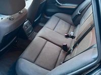 Gebraucht BMW 320 177 PS (130 kW) 2008 Schwarz Kombi