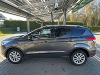 Gebraucht Ford Kuga Titanium 150 PS (110 kW) 2015 Grau SUV