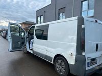 Gebraucht Opel Vivaro 115 PS (84 kW) 2004 Weiß Van / Kleinbus