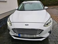 gebraucht Ford Focus 1,5 EcoBlue 88kW Cool & Connect Turnie...