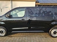 Gebraucht Opel Vivaro 144 PS (105 kW) 2025 Schwarz Van / Kleinbus