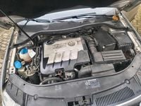 Gebraucht VW Passat 140 PS (102 kW) 2008 Silber Kombi