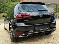 Gebraucht VW Golf VII Highline 150 PS (110 kW) 2018 Deep black perleffekt Kleinwagen
