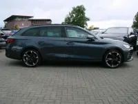 Gebraucht Cupra Leon 150 PS (110 kW) 2024 Magnetic tech grey metallic (metallic) Kombi
