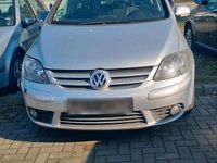 Gebraucht VW Golf IV 2004 Silber Limousine
