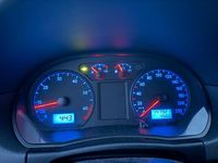 Gebraucht VW Polo 54 PS (39 kW) 2003 Schwarz Limousine