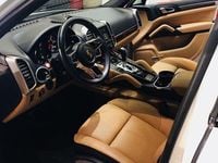 Gebraucht Porsche Cayenne 262 PS (192 kW) 2017 Weiß SUV