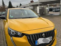 Gebraucht Peugeot 208 75 PS (55 kW) 2022 Gelb Kleinwagen