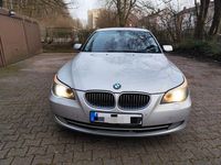 Gebraucht BMW 525 197 PS (144 kW) 2007 Silber Kombi