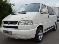Second-hand VW Caravelle 102 CP (75 kW) 2003 Alb Van
