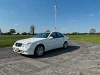 Gebraucht Mercedes E500 326 PS (239 kW) 2003 Weiß Limousine