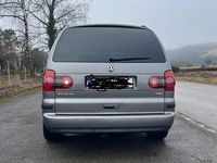 Gebraucht VW Sharan Trendline 116 PS (85 kW) 2010 Grau Van / Kleinbus