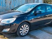 Gebraucht Opel Astra 125 PS (91 kW) 2011 Schwarz Kombi