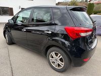 Gebraucht Hyundai ix20 116 PS (85 kW) 2013 Schwarz Kleinwagen