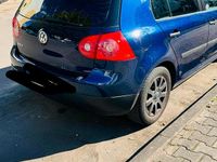 Usata VW Golf IV 2004 Blu Berlina