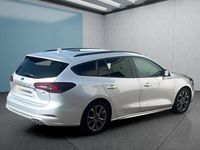 Gebraucht Ford Focus 125 PS (91 kW) 2023 Silber Kombi
