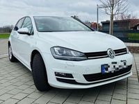 Gebraucht VW Golf VII 125 PS (91 kW) 2017 Weiß Limousine