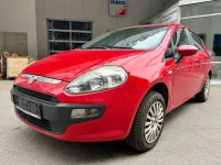 Gebraucht Fiat Punto Evo Dynamic 77 PS (56 kW) 2011 Rot Kleinwagen