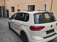 Gebraucht VW Touran 150 PS (110 kW) 2021 Beige Van / Kleinbus