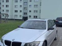 Gebraucht BMW 320 177 PS (130 kW) 2007 Kombi