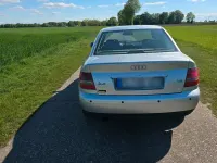 Gebraucht Audi A4 101 PS (74 kW) 2000 Silber Limousine