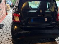 Gebraucht Smart ForTwo Coupé 60 kW (82 PS) 2020 Schwarz Kleinwagen