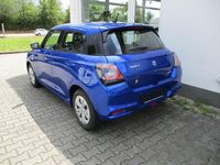 Neu Suzuki Swift Club 83 PS (61 kW) 2025 Blau Kleinwagen