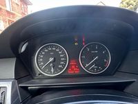 Gebraucht BMW 530 235 PS (172 kW) 2008 Silber Limousine