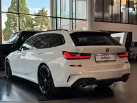 Gebraucht BMW 330 M Sport 258 PS (189 kW) 2022 Weiß Limousine