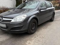Gebraucht Opel Astra 90 PS (66 kW) 2009 Grau Kleinwagen