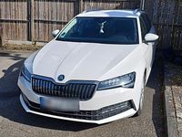 Gebraucht Skoda Superb 218 PS (160 kW) 2020 Weiß Kombi