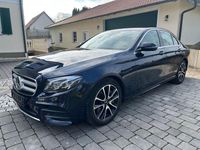 Gebraucht Mercedes E400 AMG line 333 PS (244 kW) 2017 Blau Limousine