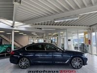 Gebraucht BMW 530e Luxury Line 252 PS (185 kW) 2020 Blau Limousine