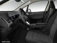 Gebraucht BMW 220 Active Tourer Comfort Edition 156 PS (114 kW) 2025 Van / Kleinbus