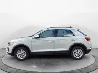 Gebraucht VW T-Roc Life 116 PS (85 kW) 2023 6u ascotgrau SUV