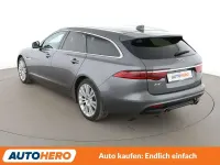Gebraucht Jaguar XF Portfolio 241 PS (177 kW) 2018 Gray Kombi