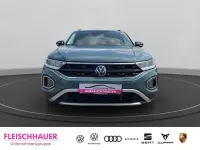Second-hand VW T-Roc Goal 116 CP (85 kW) 2025 Albastru SUV