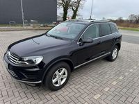 Gebraucht VW Touareg 262 PS (192 kW) 2016 Schwarz SUV
