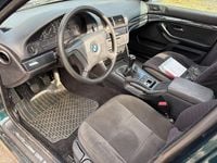 Gebraucht BMW 520 150 PS (110 kW) 1996 Grün Limousine