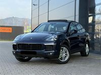 Gebraucht Porsche Cayenne S E-Hybrid Chrono 416 PS (305 kW) 2015 Blau SUV